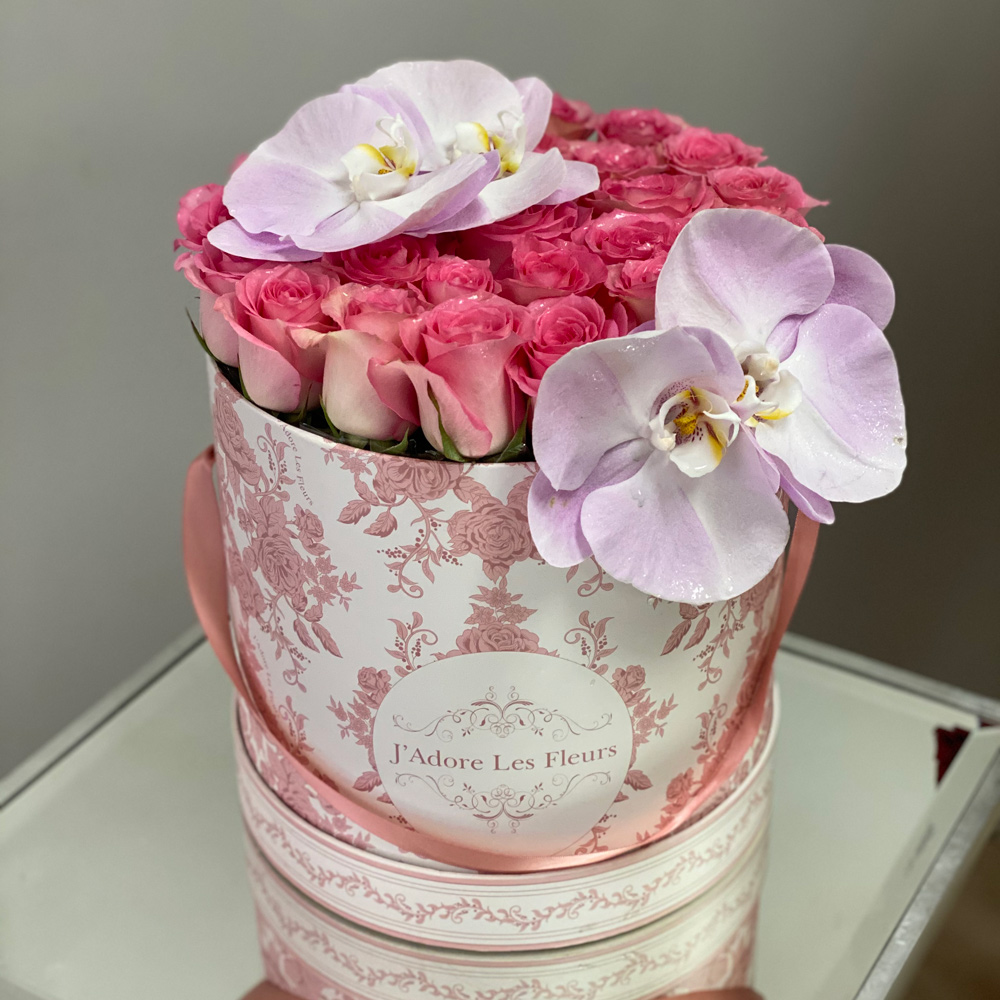 Yelena Sweet Unique Rose Box With Orchids