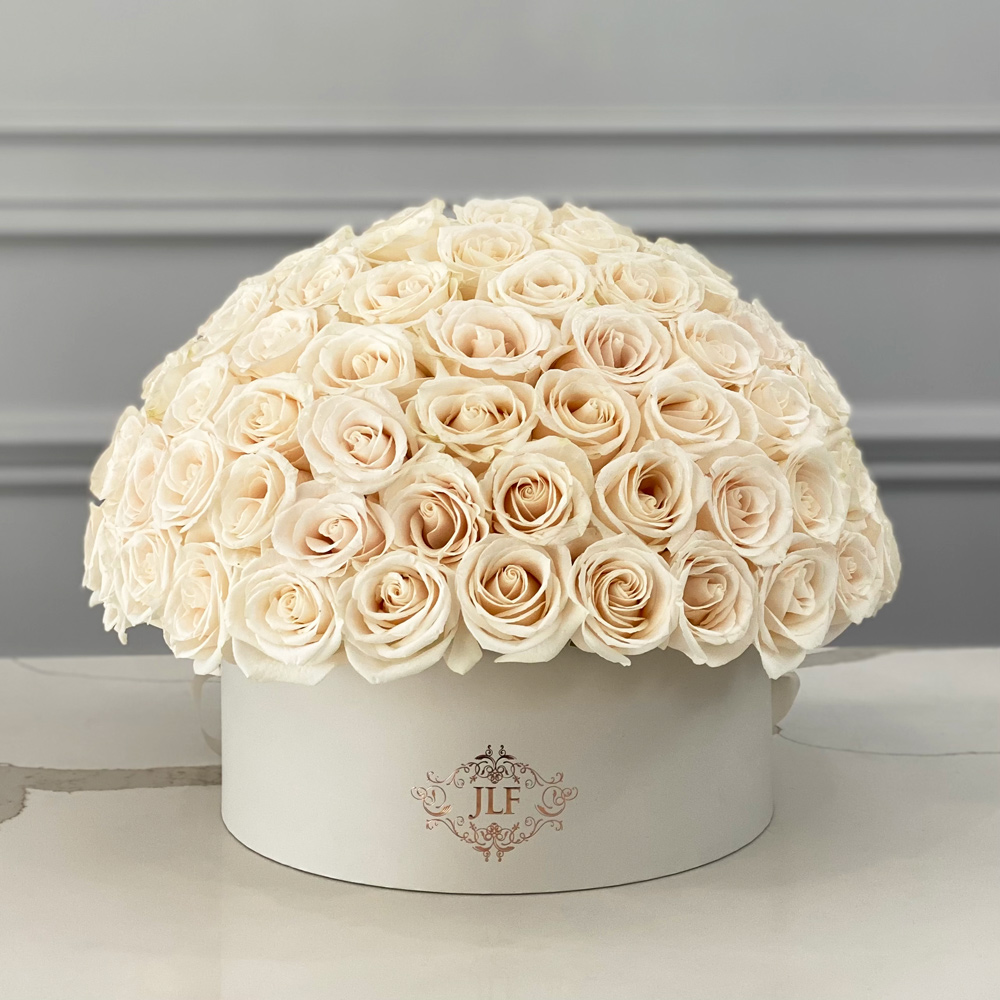 100 JLF Signature White Roses in Low Centerpiece Box