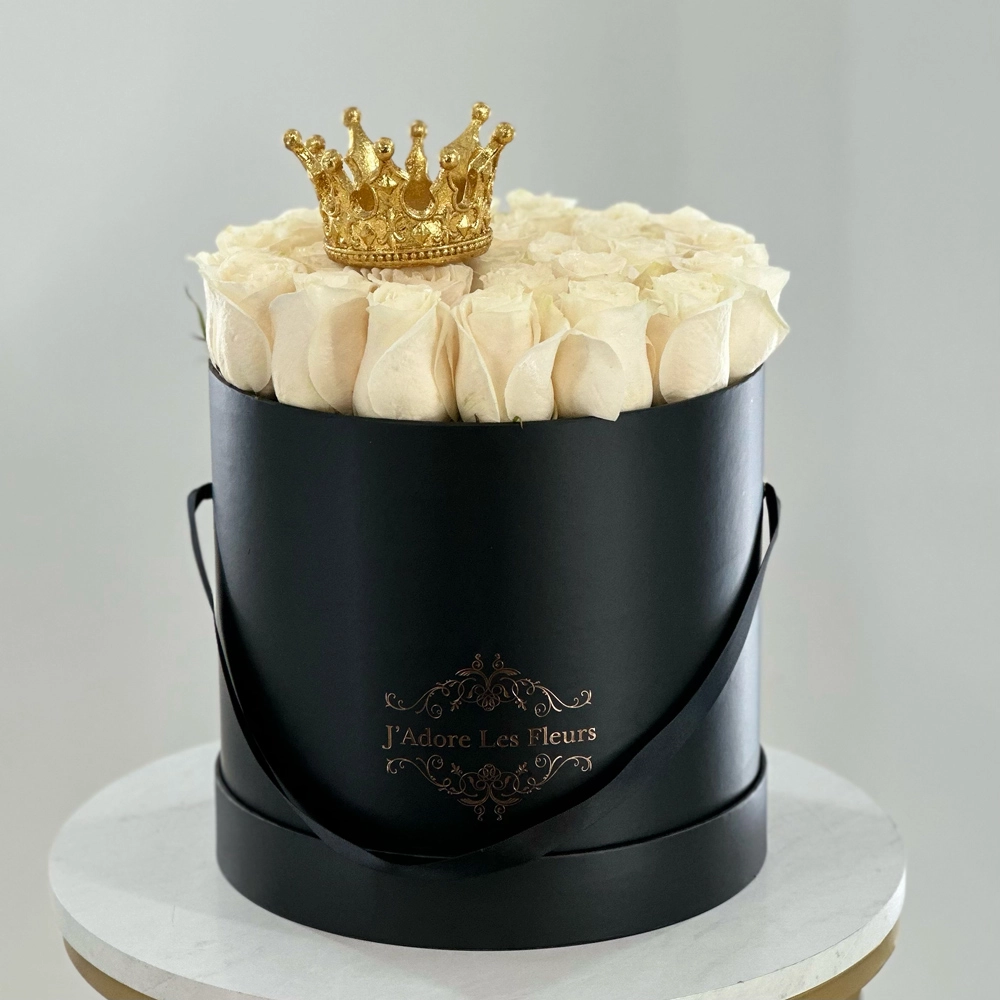 Queen Yelena Rose Box