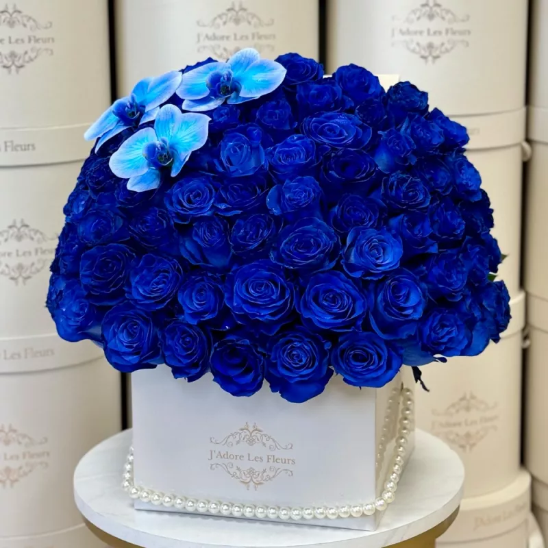 Jadore Signature 75 Blue Roses With Orchids