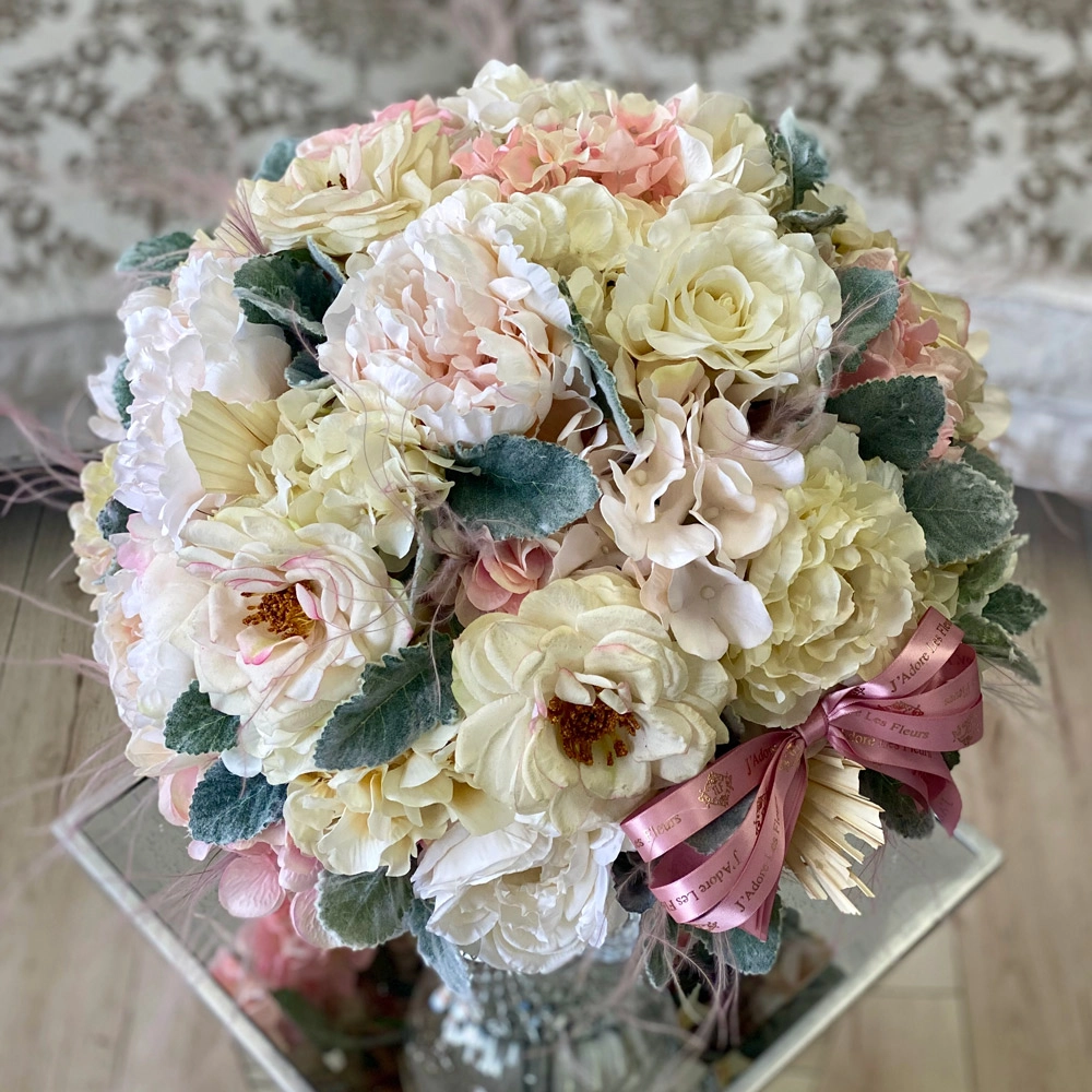 C'est La Vie JLF Silk Arrangement