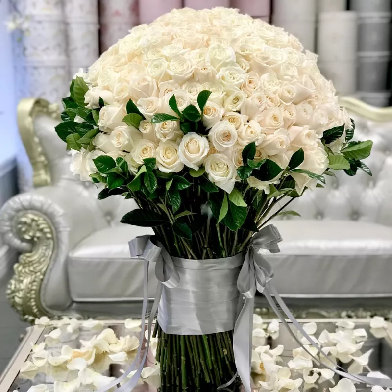 Jadore JLF 300 Standing Rose Bouquet