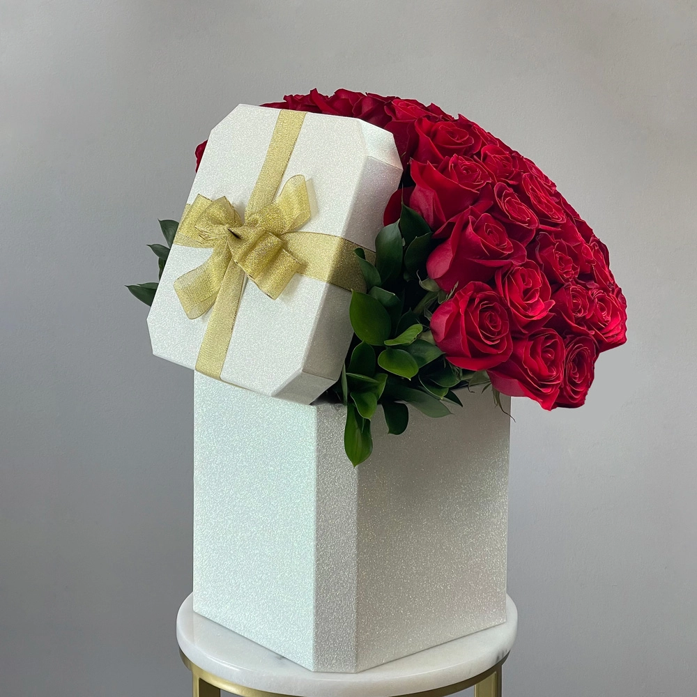 Signature Red Roses in Elegance Glitter Box