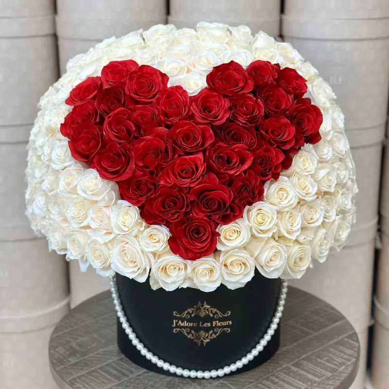 Jadore 100 Rose Signature Red Heart Box