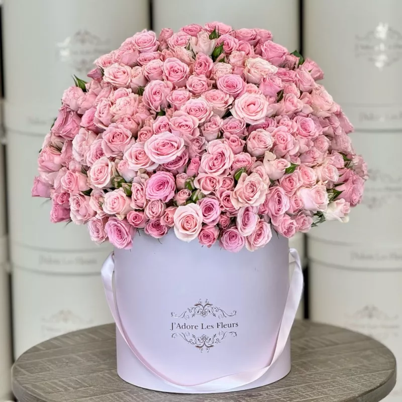 Jadore Endless Romance Baby Roses