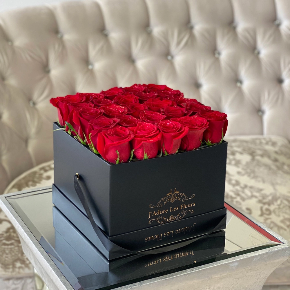 Yelena Rose In Square Box