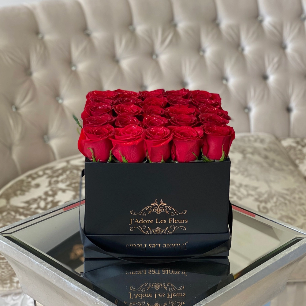 Yelena Rose In Square Box