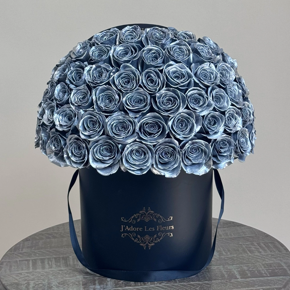 Silver Glam Signature Roses
