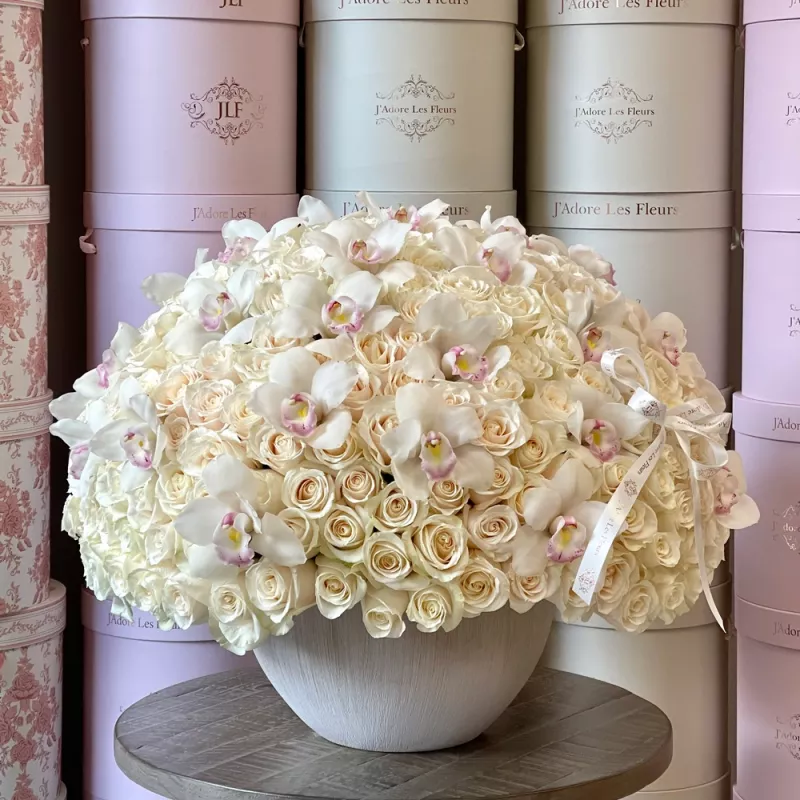 Jadore Royal Palace of  Roses and Cymbidium Orchids