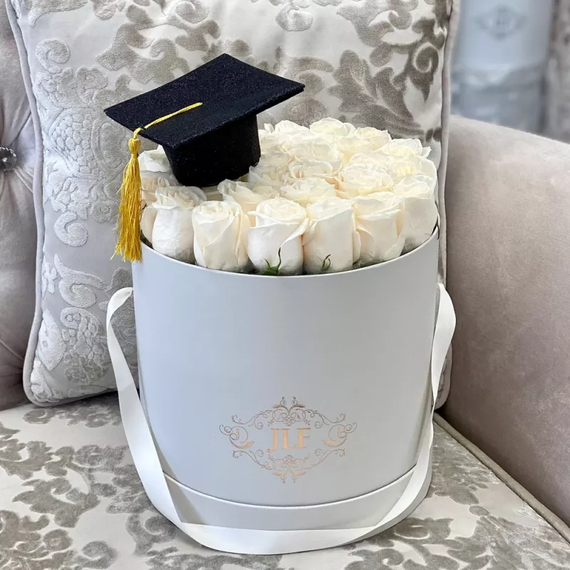 Jadore Yelena Graduate