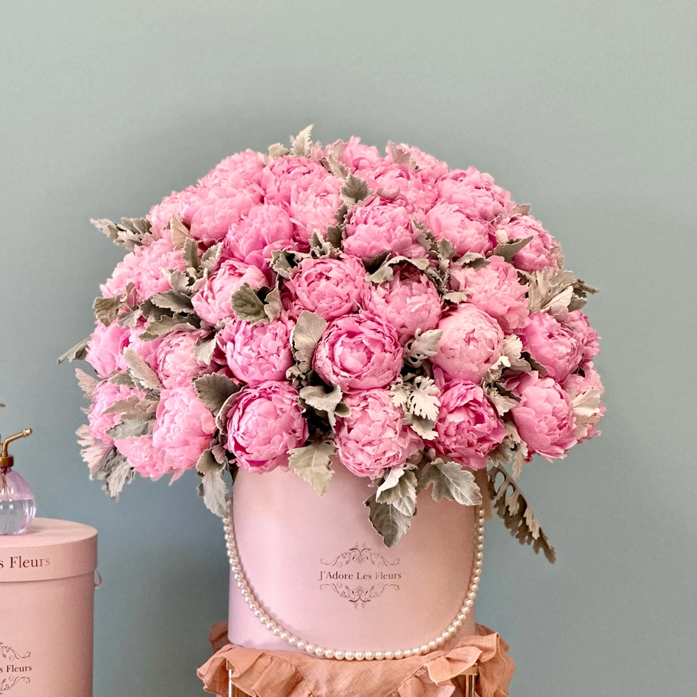 Extravagant Peony Box Large