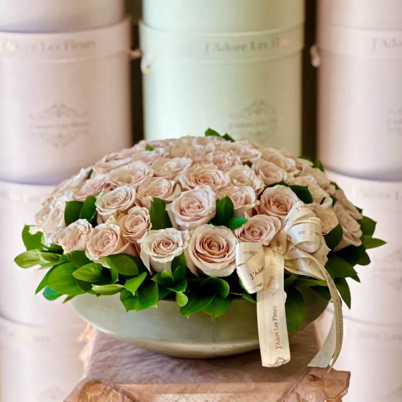 Jadore Timeless Roses in a Vase