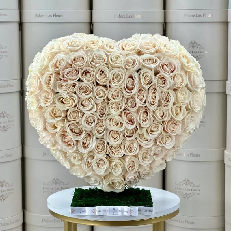 Jadore Standing Heart of Love