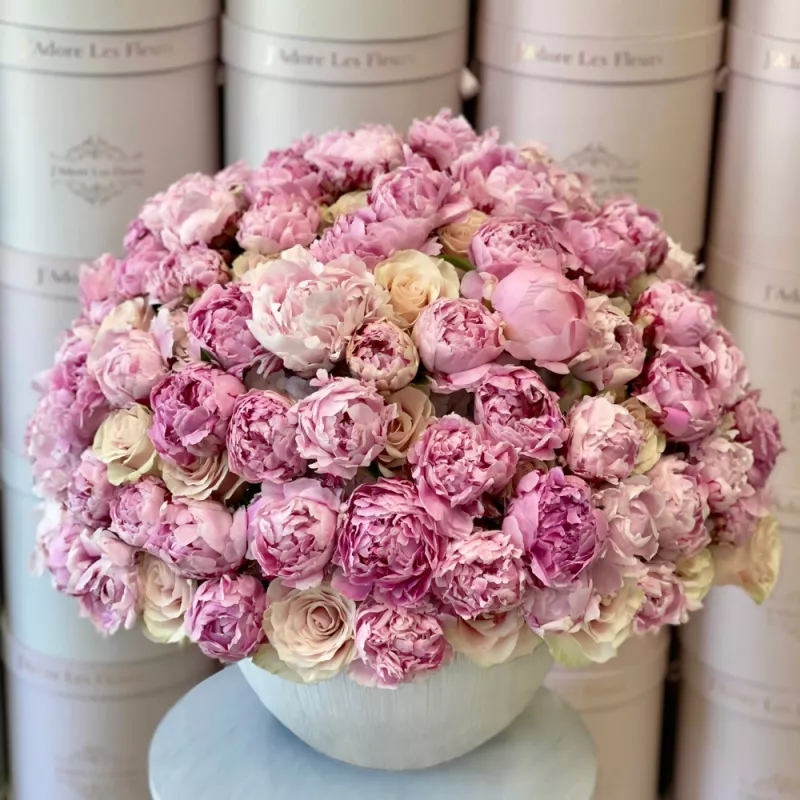 Jadore Luxury of Peonies and Roses