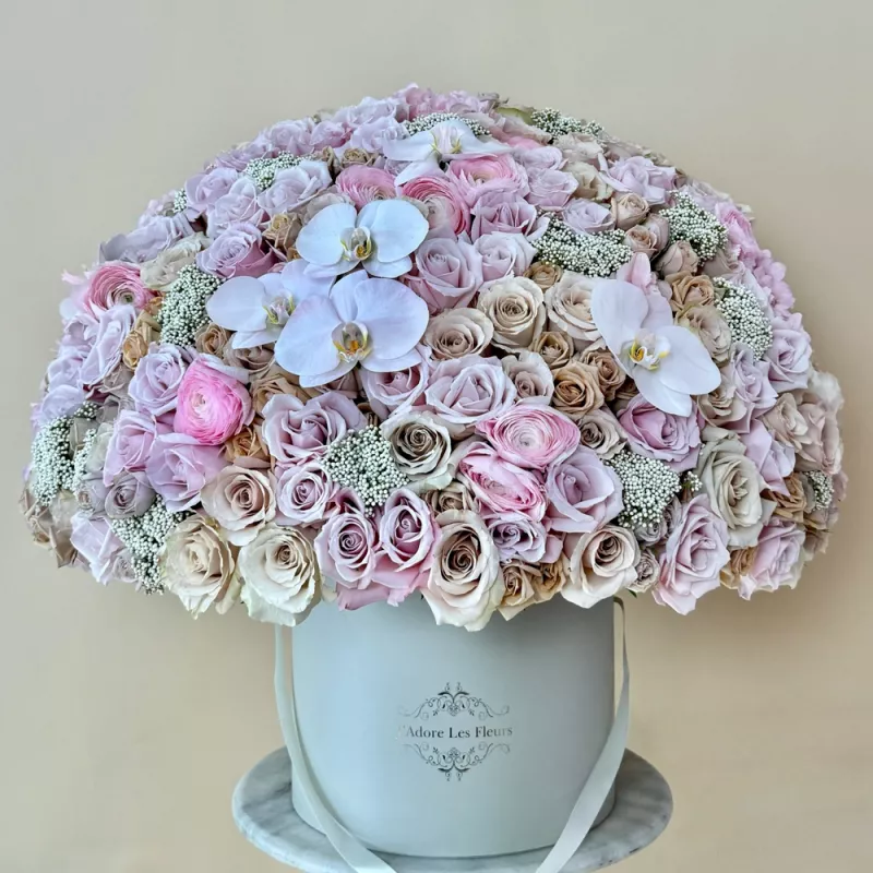 Luxe Étreinte - JLF Florist