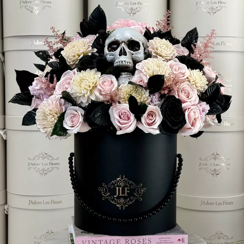 Jadore Haunted Elegance