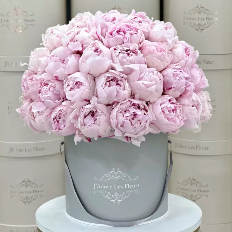 Jadore Peonies in a Hat Box