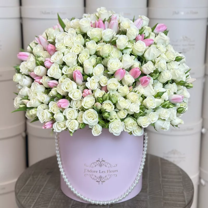 Jadore Tulip Rose Medley