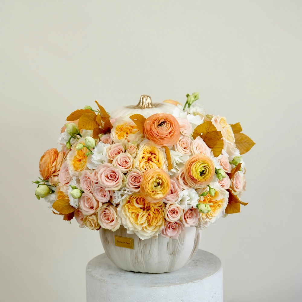 Candlelight Pumpkin Bloom