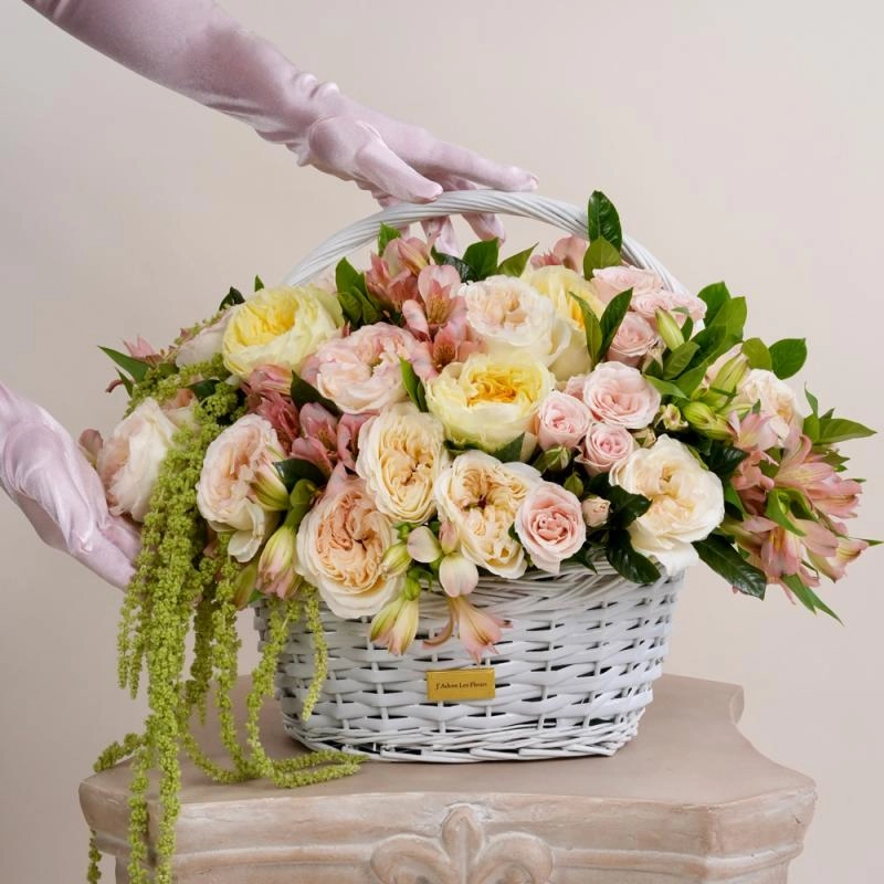 Jadore A Mother’s Gentle Garden Basket