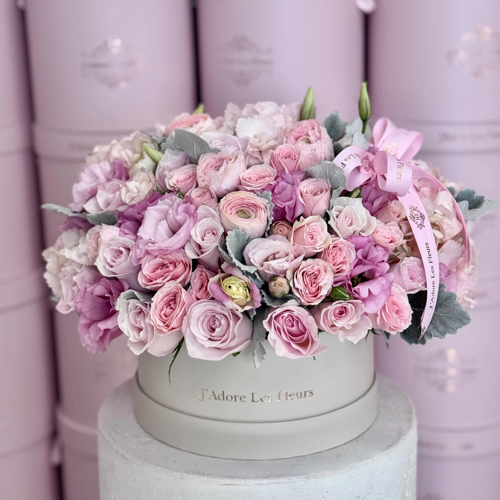 Paris Blooms in Centerpiece Box
