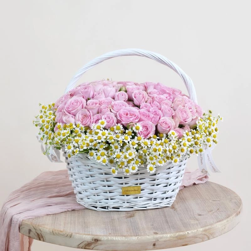 Jadore Roses & Chamomile Garden