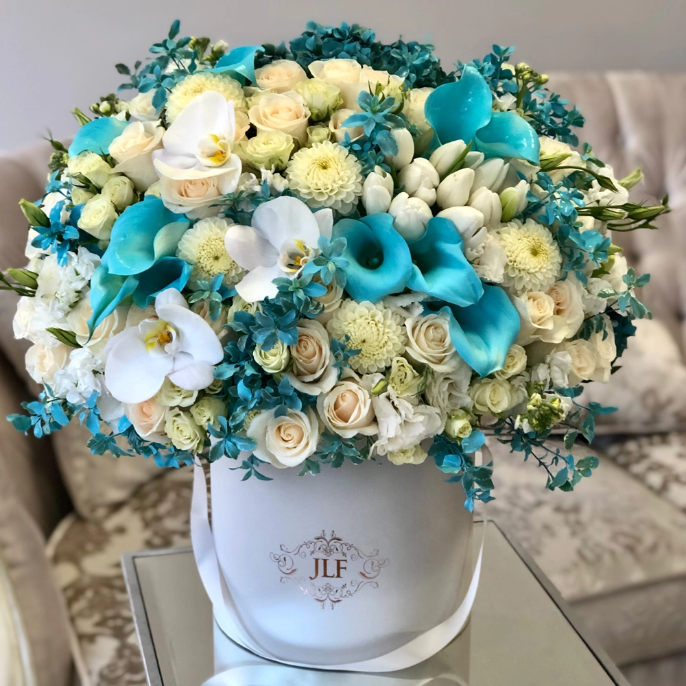 The Perfect JLF Arrangement for December Babies